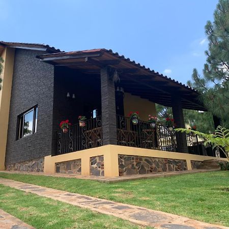Cabana No.4 Puerta Del Bosque Mazamitla. Exterior foto